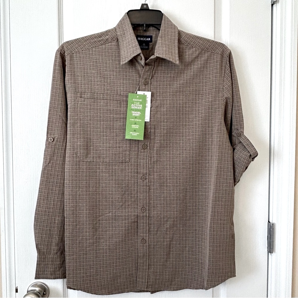 NWT, HAGGAR Travel Shirt, Size M
